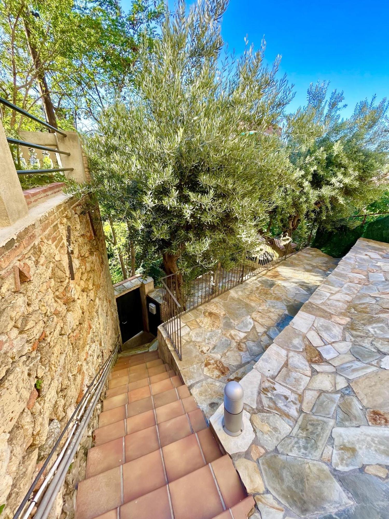 Casa Independientegardenviews2 Bedrooms Барселона Екстер'єр фото